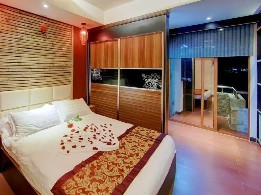 Clear Sky Inn Hulhumalé Extérieur photo